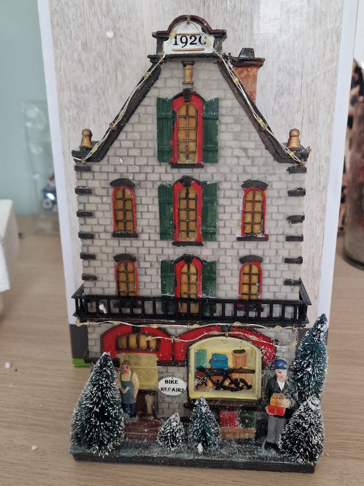 Kerstminiatuur (intratuin), Ophalen, Zo goed als nieuw