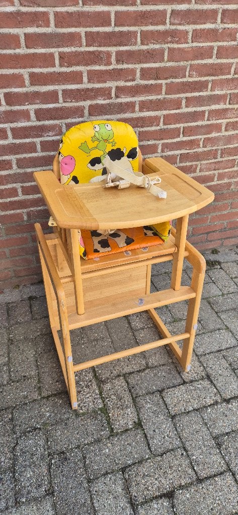 Houten kinderstoel met tafel en kussens, Ophalen, Gebruikt, Overige typen, Aanschuifbaar