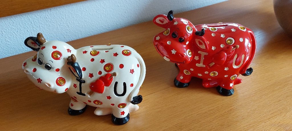 Spaarpot (model koe), Ophalen, Zo goed als nieuw, Kunststof, Dier