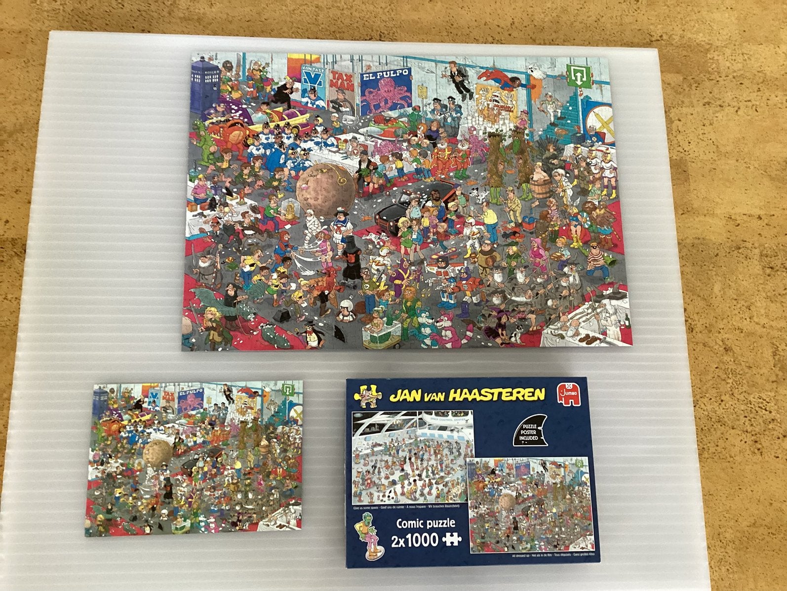 Jan van Haasteren 1 x 1000 stukjes en 1 x 999 stukjes. €5,-, Ophalen, 500 t/m 1500 stukjes, Zo goed als nieuw