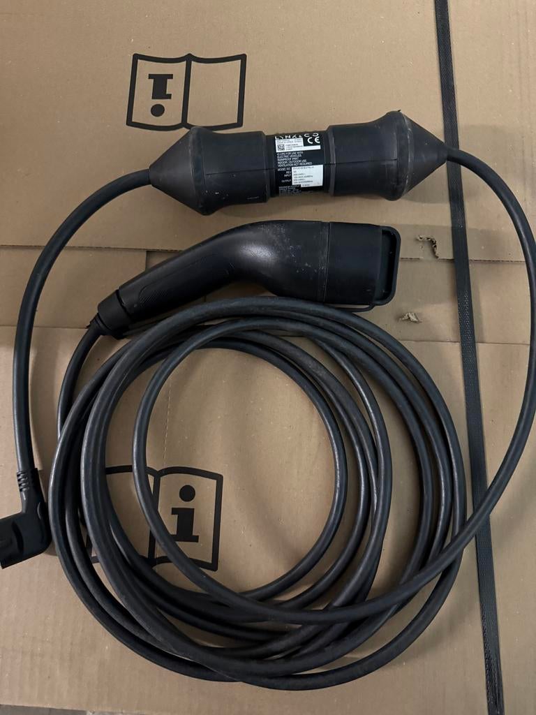 Volvo lynkco polestar thuisLaadkabel 2.3kW, Ophalen of Verzenden, Zo goed als nieuw, Laadkabel