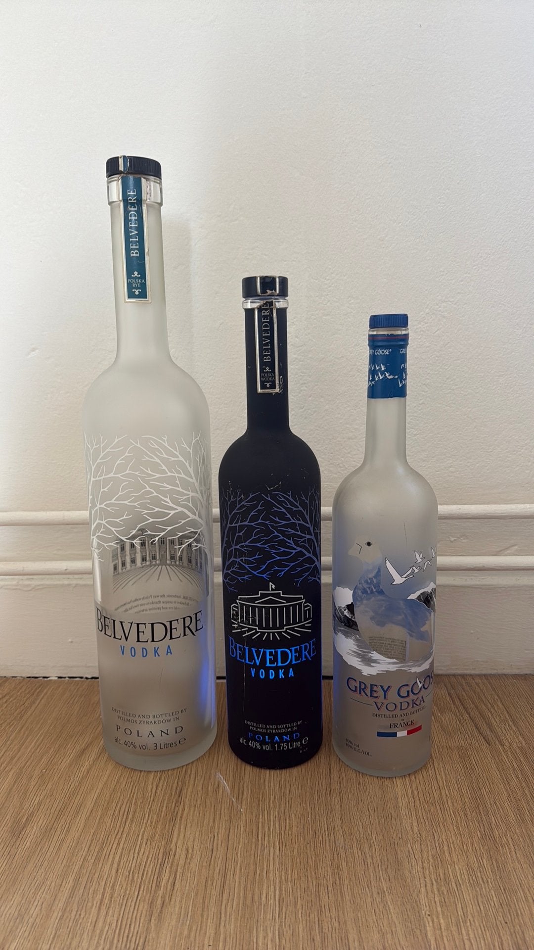 Lege vodka flessen groot, Ophalen of Verzenden, Zo goed als nieuw, Overige typen