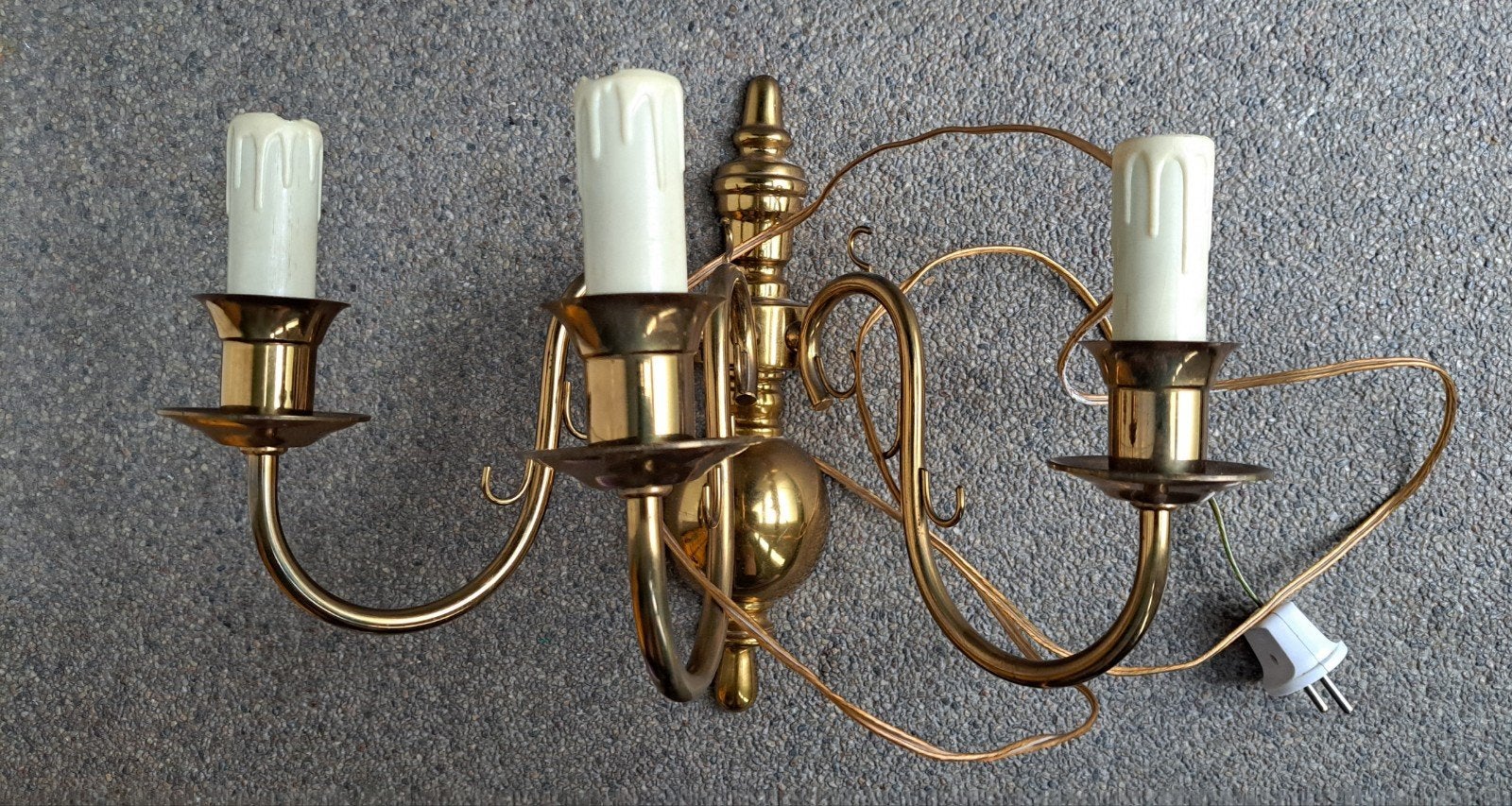Klassieke 3 armige messing wandlamp, Ophalen