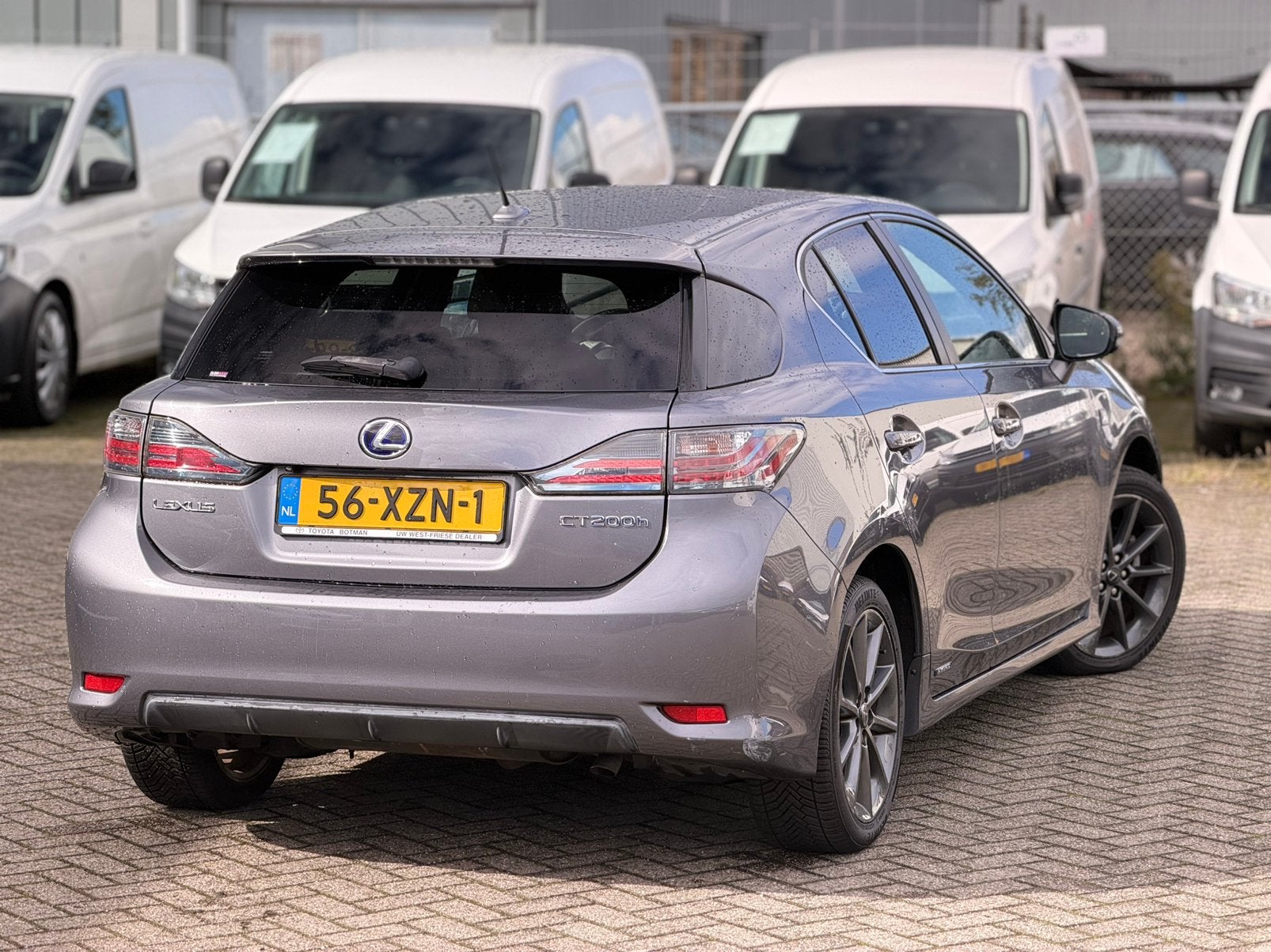 Lexus CT-H 200H 1.8 F-Sport Hybrid 2012 Grijs, Auto's, Alcantara, Origineel Nederlands, Xenon verlichting, Grijs