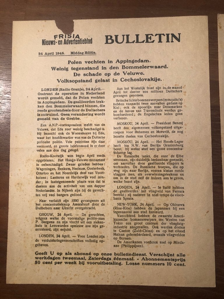 Friesland en Putten (Veluwe) 2x Bulletin Frisia Nieuws- en, Boeken, Verzenden, Overige onderwerpen, Tweede Wereldoorlog, Gelezen