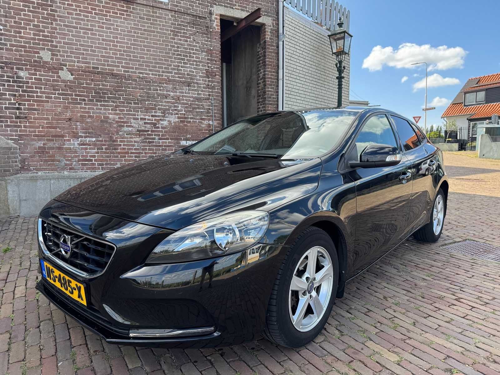 Volvo V40 2.0 D2 Nordic+ NS-485-X, Auto's, Voorwielaandrijving, Gebruikt, Euro 6, 4 cilinders