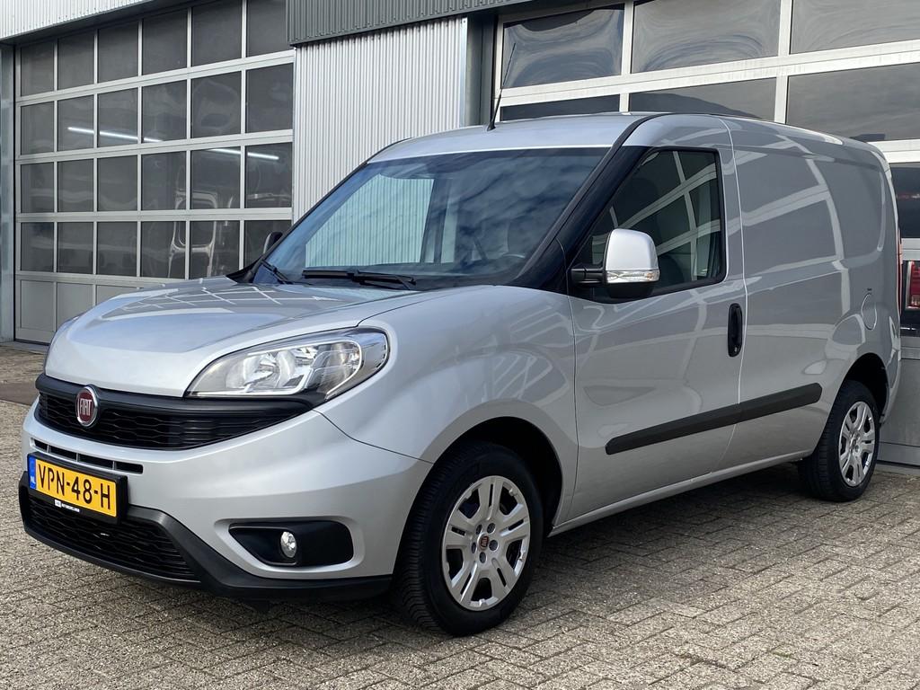 Fiat Dobló Cargo 1.3 MJ L1H1 SX 20x op voorraad Marge Btw e, Voorwielaandrijving, Stof, Gebruikt, Zwart