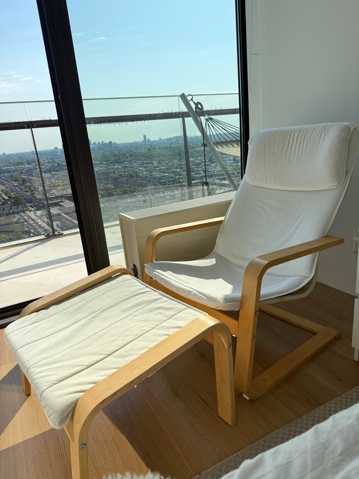 IKEA Poäng + Pello fauteuil met voetenbank - Gebruikt, Ophalen, Gebruikt, Wit, Eén