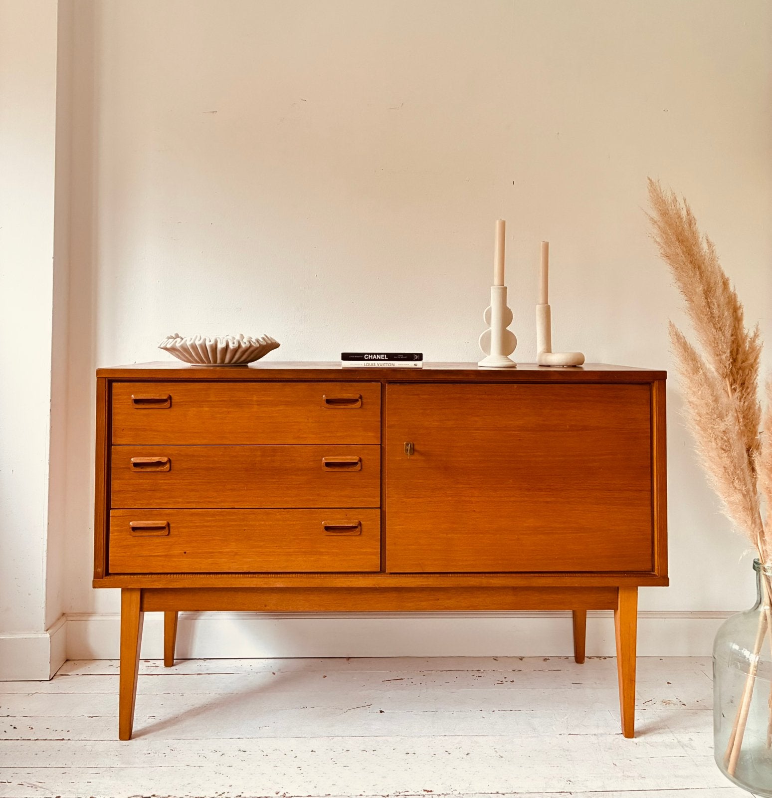 Vintage retro dressoir tv meubel wastafelmeubel mid century, Ophalen, Zo goed als nieuw, 25 tot 50 cm