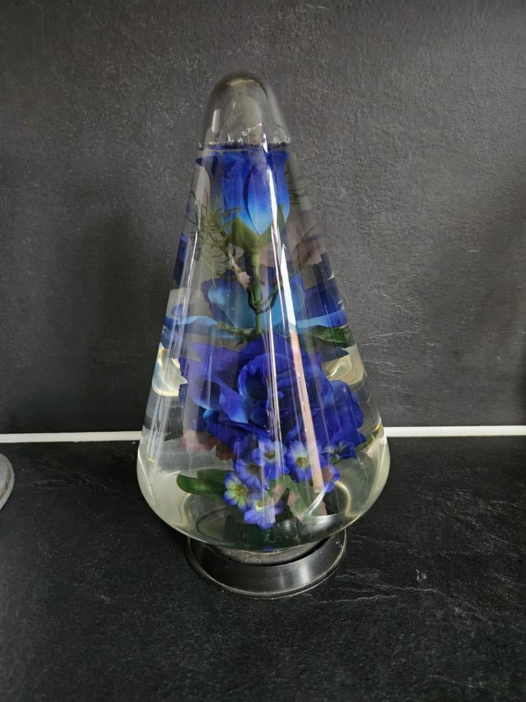 Piramide met blauwe kunstbloemen - 30 cm hoog, Ophalen, Nieuw, Blauw, Kunststof