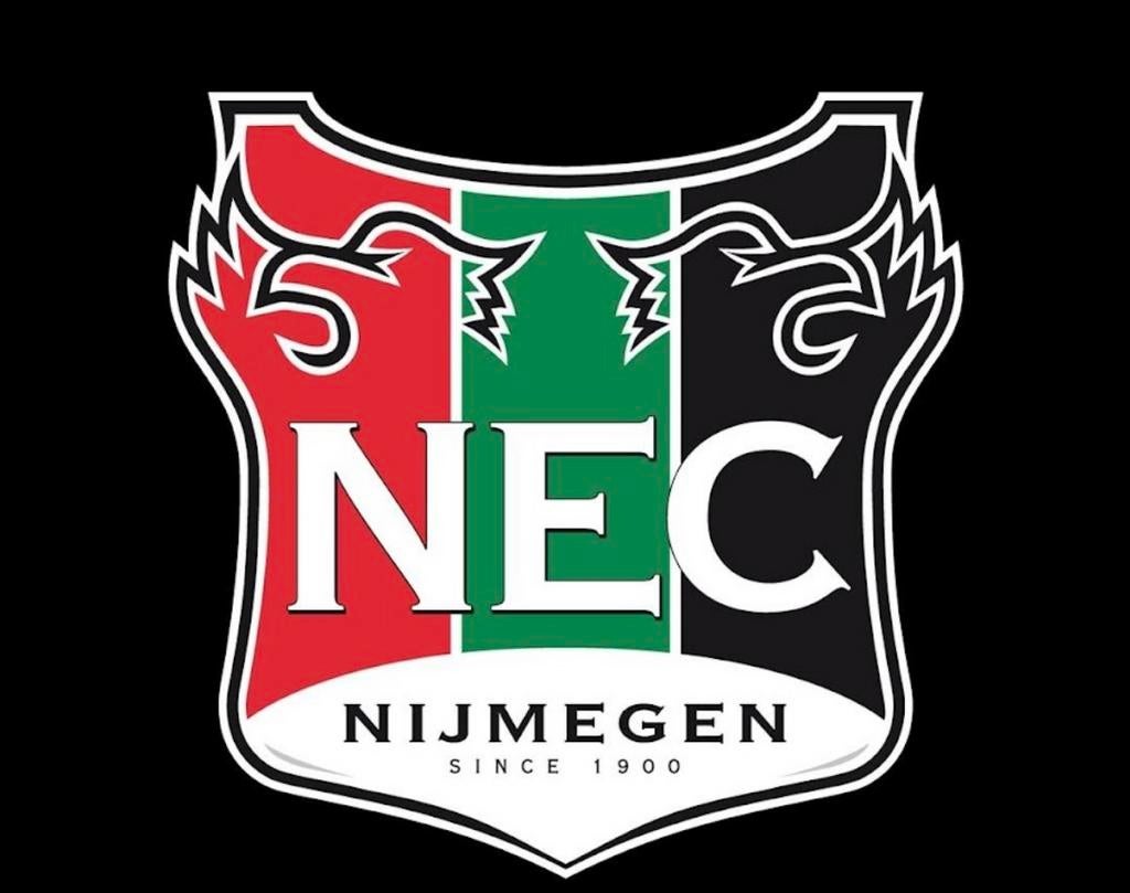 GEZOCHT: Seizoenskaarten NEC ter overname 2, 3 of 4 BONUS, Seizoenskaart, Twee personen, Augustus