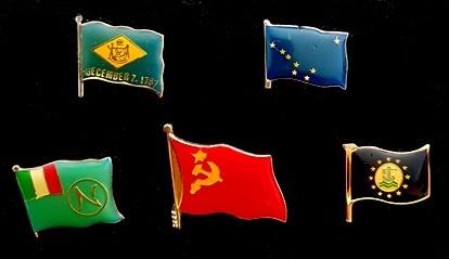 Vlaggen pins- 5 verschillende, Verzenden, Nieuw, Stad of Land, Speldje of Pin