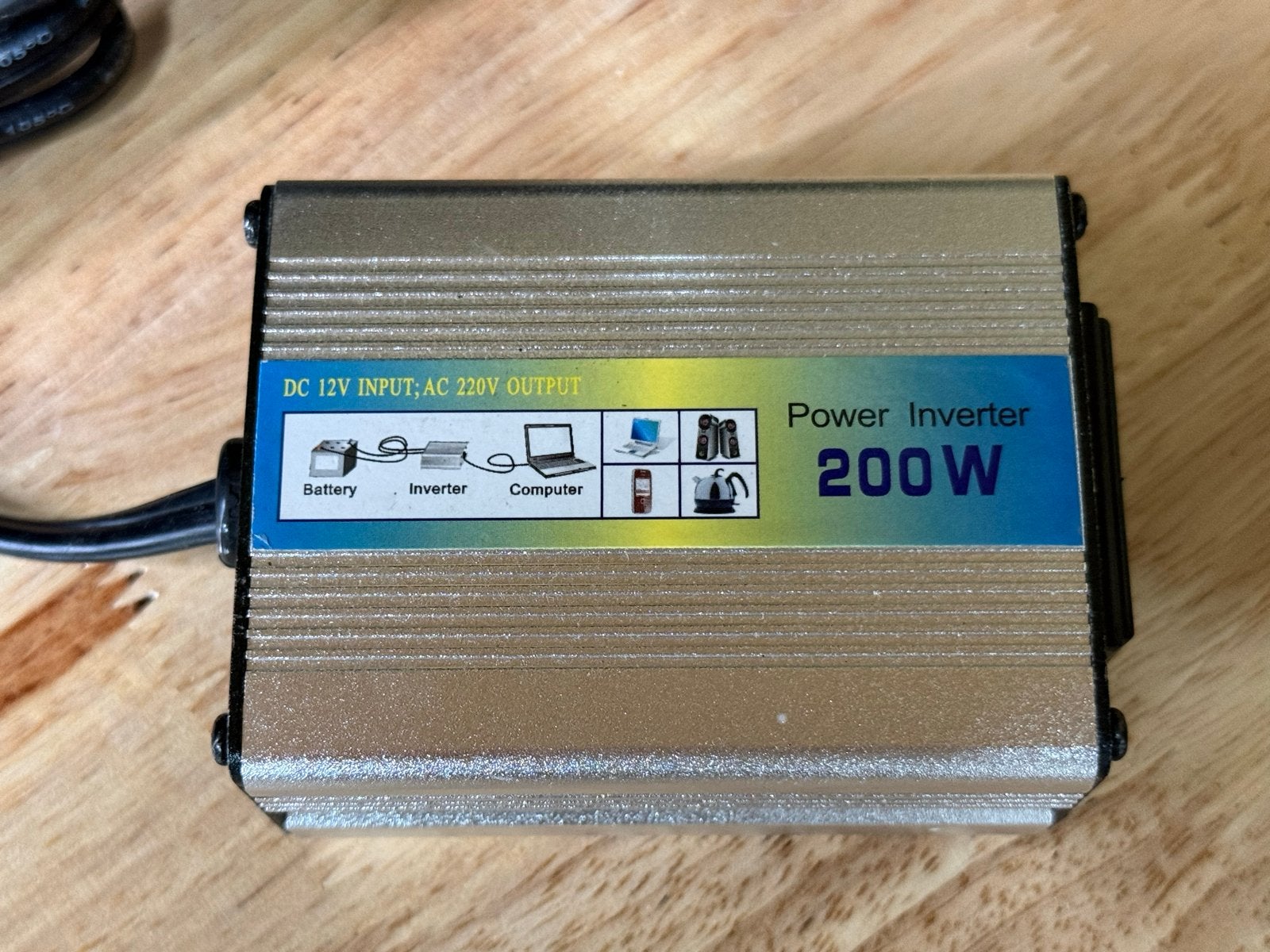 Inverter/Omvormer voor auto 200W DC 12V naar AC 220V met USB, Ophalen of Verzenden, Nieuw