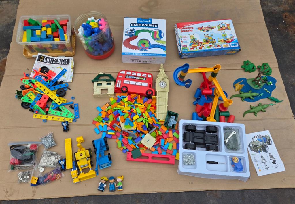 Speelgoed en knutsel spellen 11 stuks, Ophalen