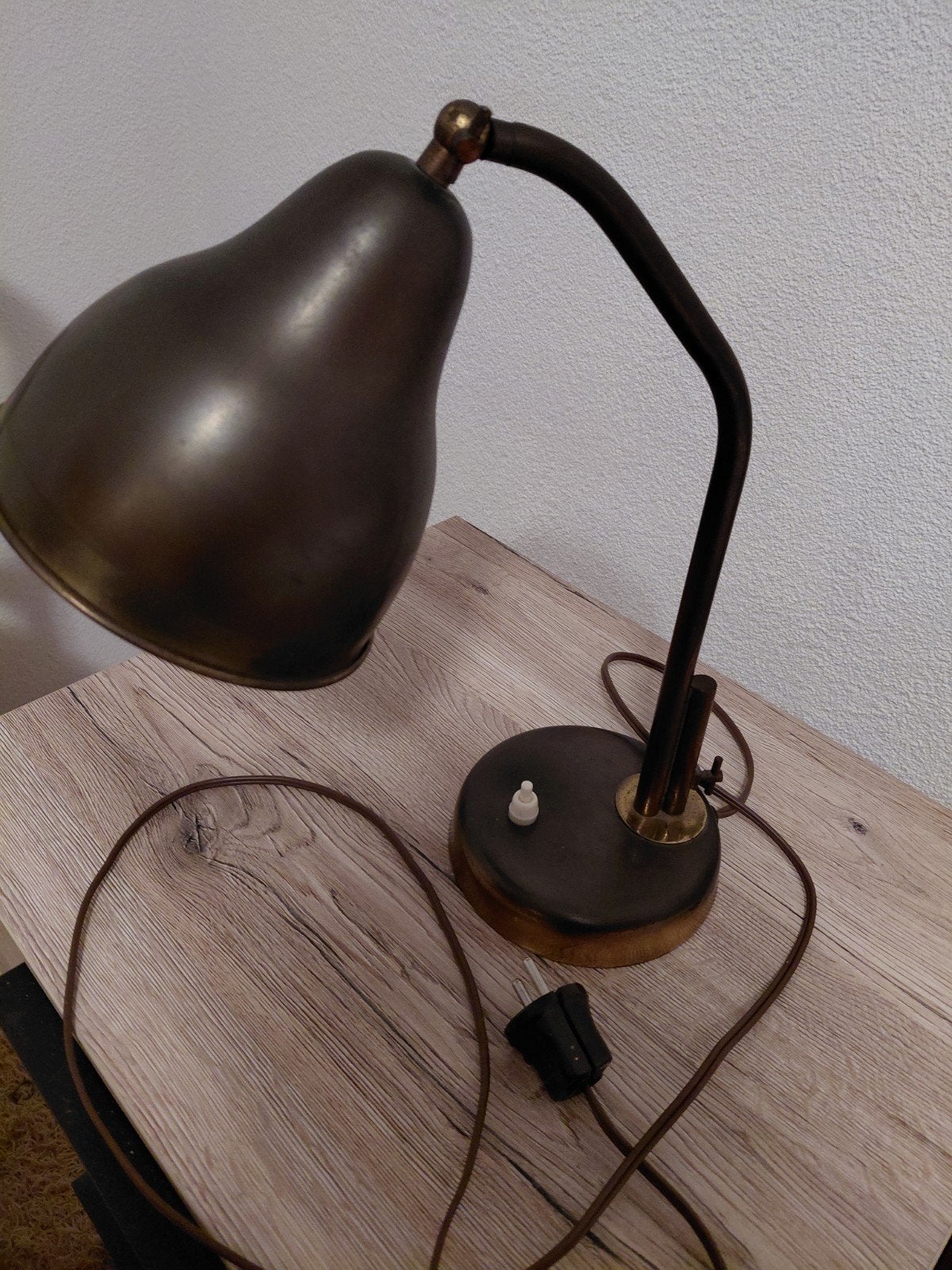 Vintage bureaulamp / tafellamp, messing look, Antiek en Kunst, Antiek | Lampen, Ophalen