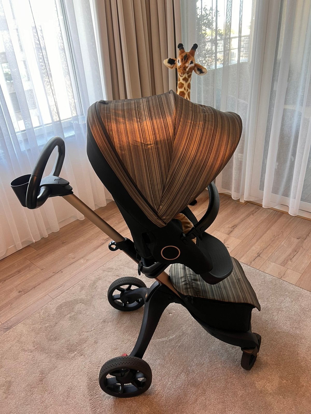 Stokke Xplory X Gold Limited Edition + Reiswieg+Bekerhouder, Ophalen, Zo goed als nieuw