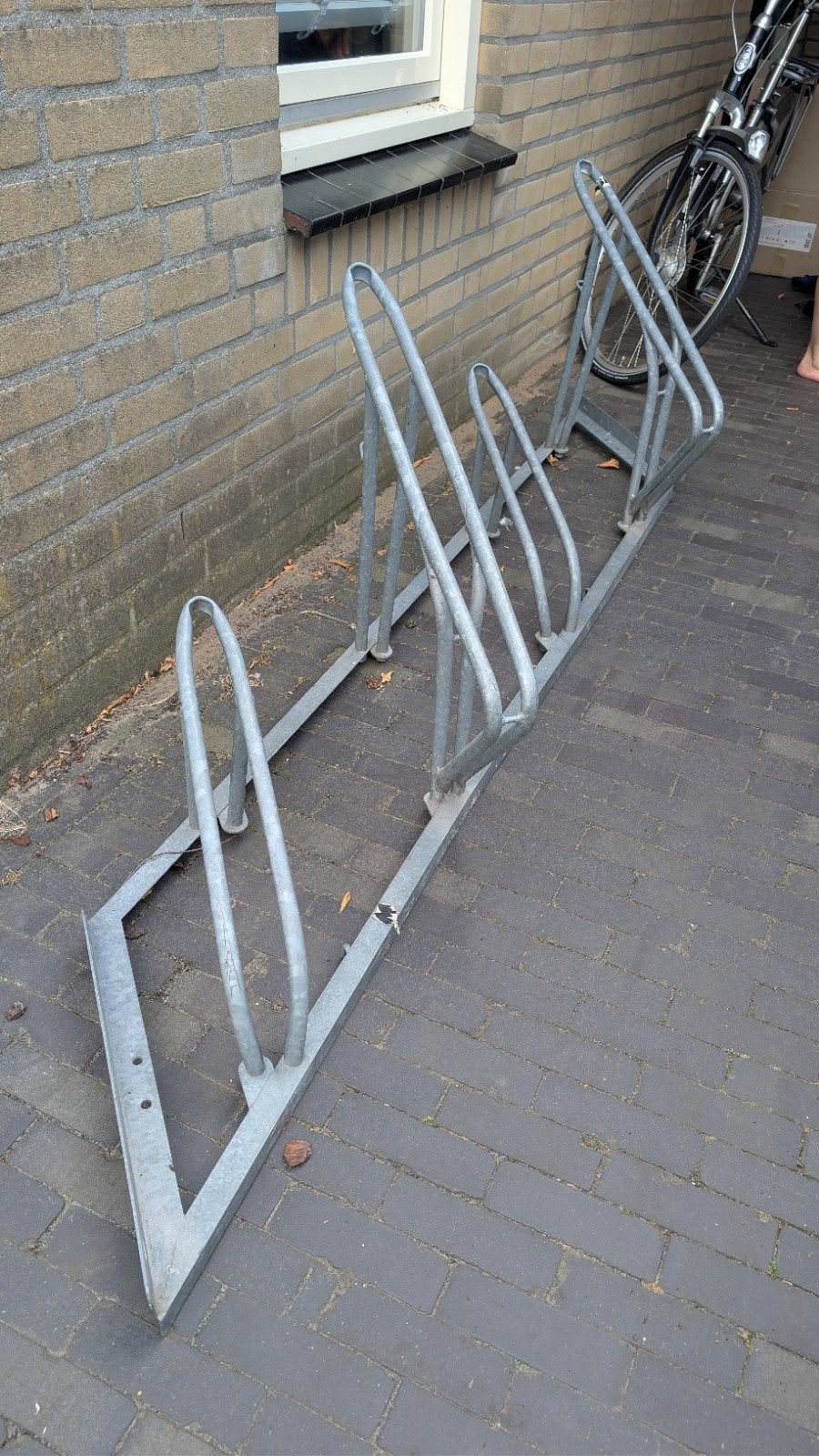 Robuuste fietsenrek voor 4 fietsen - 250x55cm, Ophalen, Gebruikt