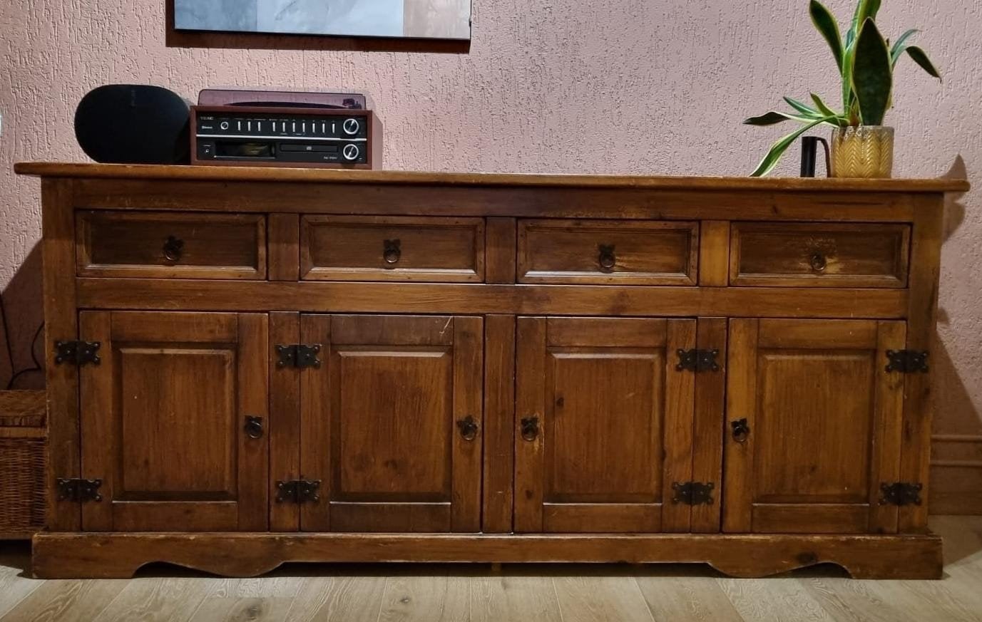 Vintage massief houten dressoir met 4 deuren en 4 laden, Ophalen