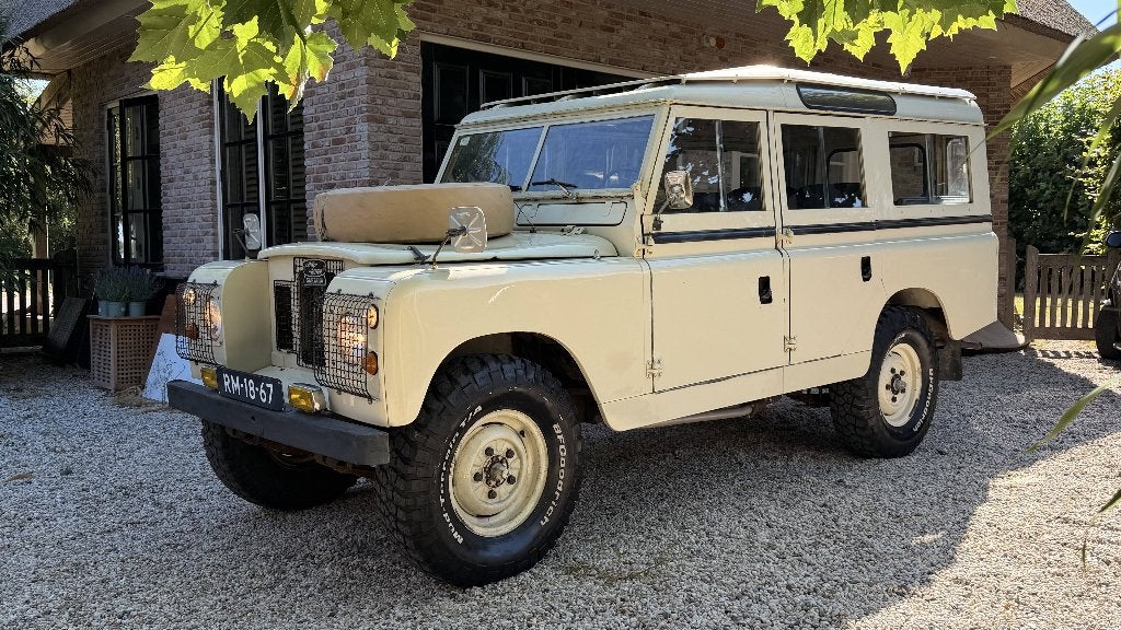 Land Rover Series 2A 1971 (compleet, origineel, topstaat), Trekhaak, Zwart, 4 cilinders, Beige