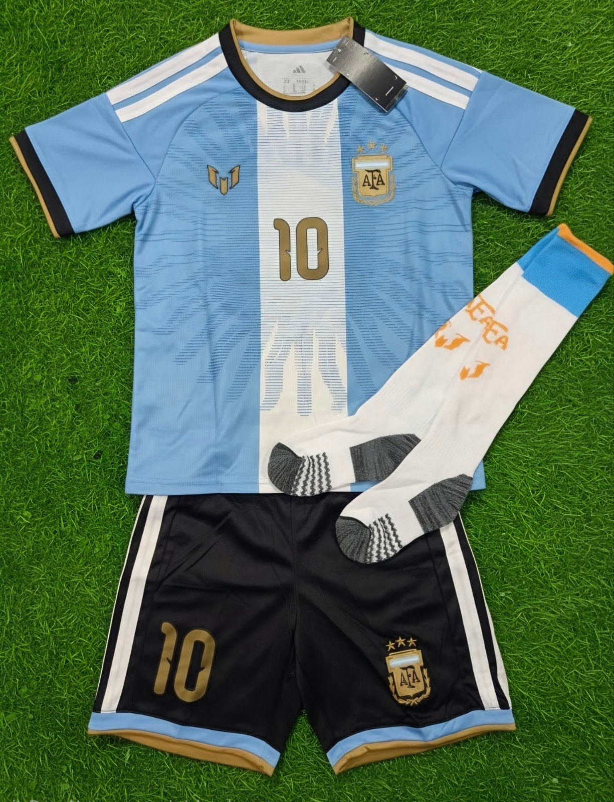Afscheidstenue Messi. Mt 140, Maat XS of kleiner, Ophalen of Verzenden, Nieuw, Shirt