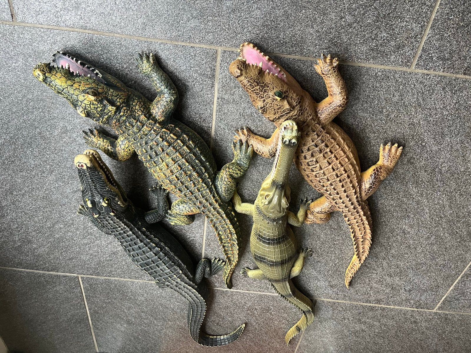Krokodillen en alligators speelgoedfiguren set, Ophalen of Verzenden, Gebruikt, Jongen of Meisje