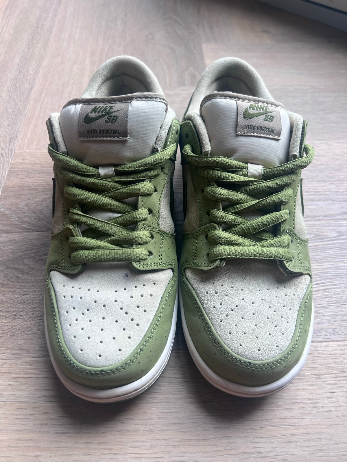 Nike SB Dunk Low - Maat 42.5, Ophalen of Verzenden, Zo goed als nieuw, Overige kleuren, Sneakers of Gympen
