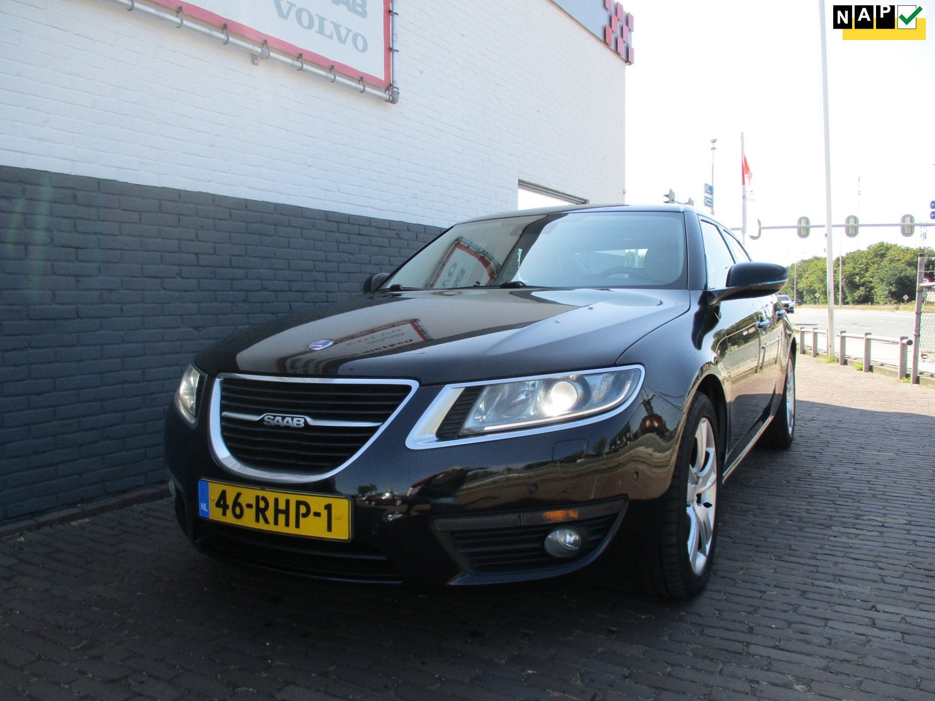 Saab 9-5 2.0T Vector, Auto's, Voorwielaandrijving, 4 cilinders, Leder en Stof, Zwart