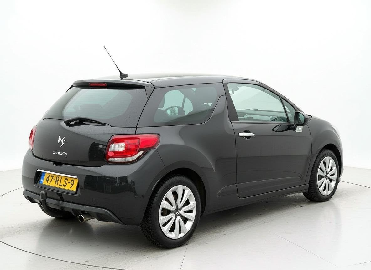 Citroen DS3 1.6 So Chic in Black, Auto's, Voorwielaandrijving, Euro 5, Stof, 4 cilinders