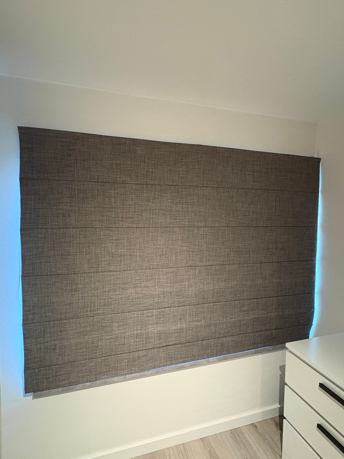 Verduisterend Vouwgordijn Grijs/Taupe Gemêleerd 200x142cm, Verduisterend, Ophalen of Verzenden, Zo goed als nieuw, Vouwgordijn