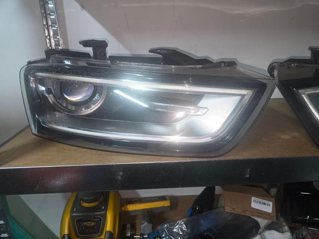 Audi Q3 8U Xenon Koplampen - Origineel en Gebruikt, Ophalen of Verzenden, Nieuw, Audi