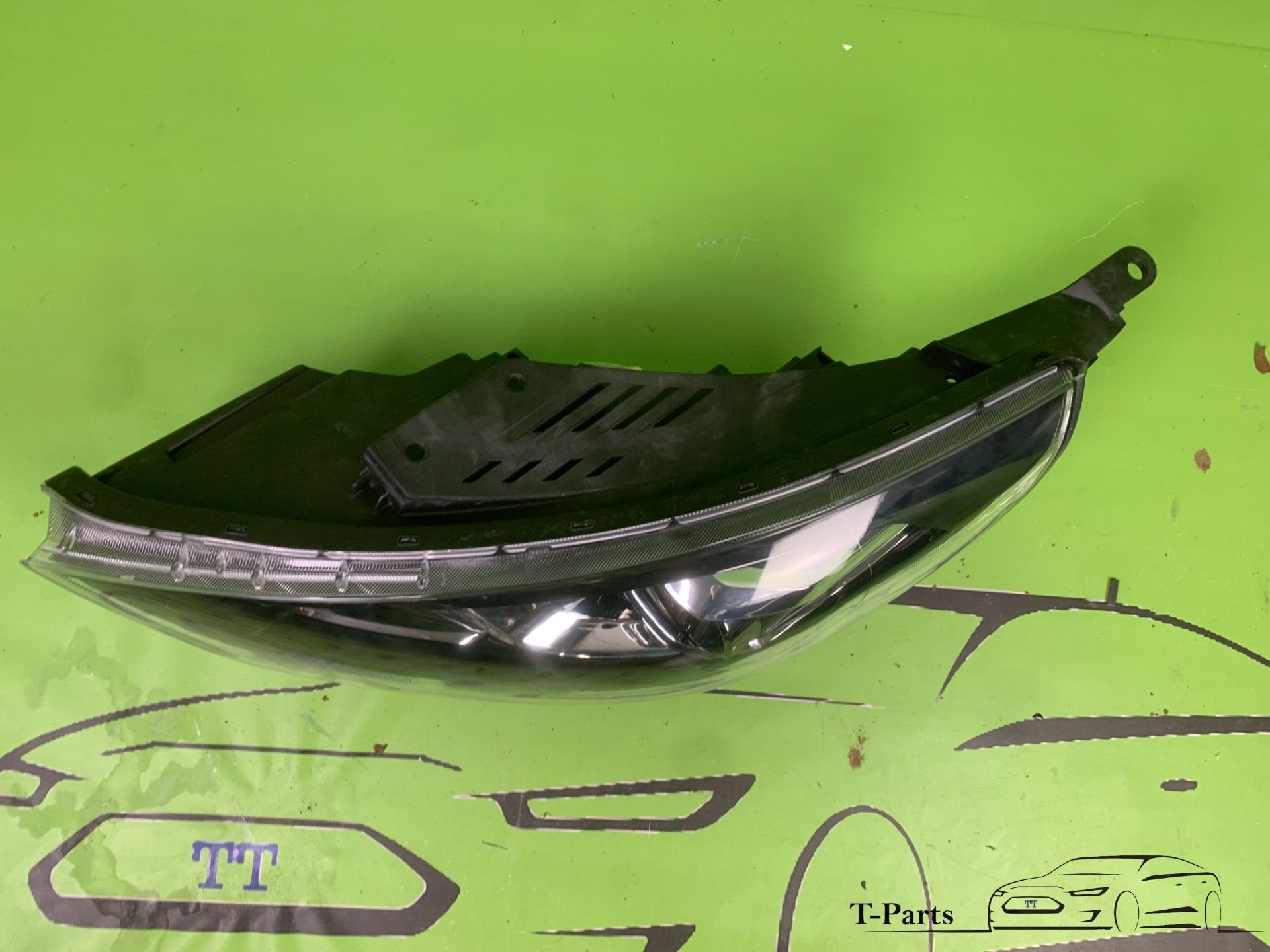 hyundai i30 koplamp links 92101G4510, Heolleung-ro 12
06797  Seoul, Nieuw, Ophalen of Verzenden, Info@hyundai.com
