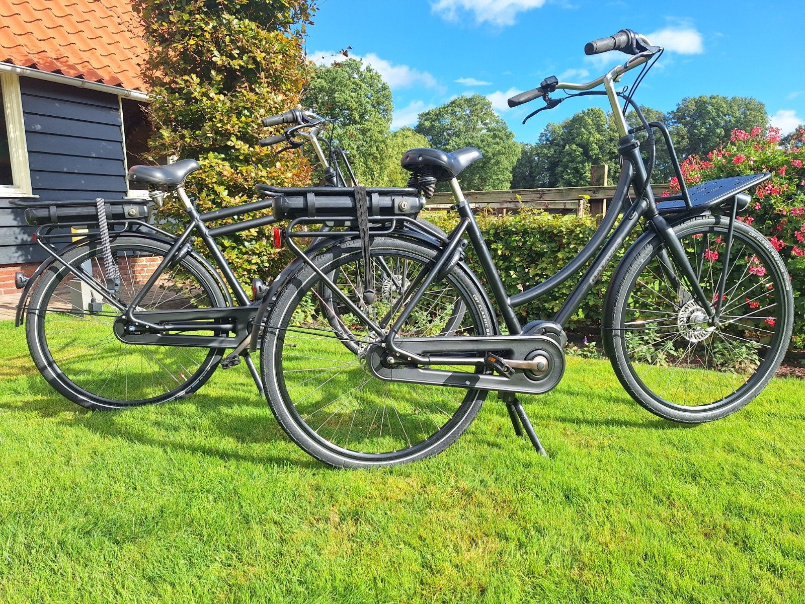 Nieuwstaat 2 x Batavus PackD E-go middenmotor, met garantie., Ophalen, Batavus, Zo goed als nieuw, 50 km per accu of meer