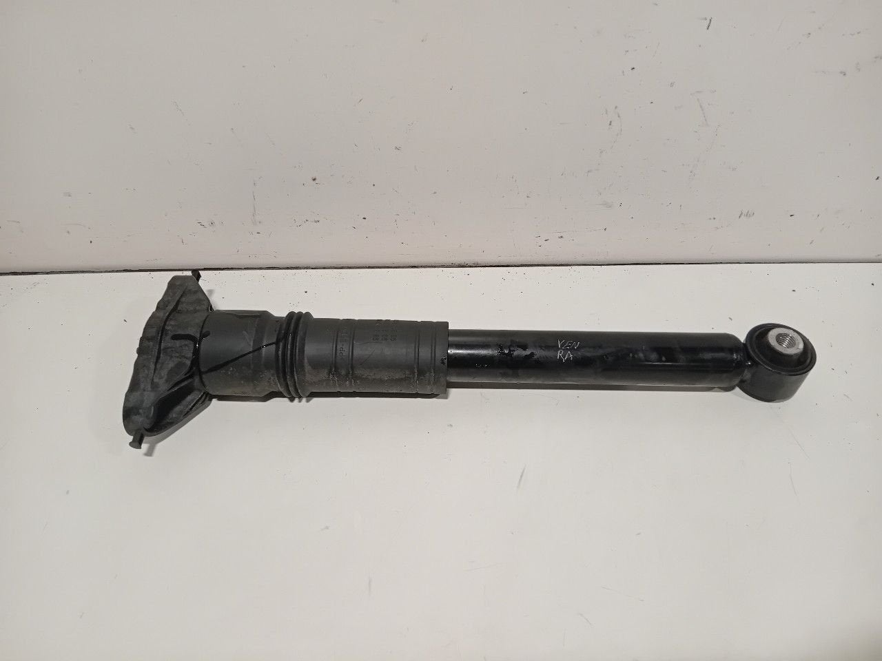 Schokbreker rechts achter Opel Corsa, Onderdelen@venauto.nl, Van der Ven Autorecycling B.V., Gebruikt, Ettenseweg 76, 4706 PB Roosendaal, The Netherlands