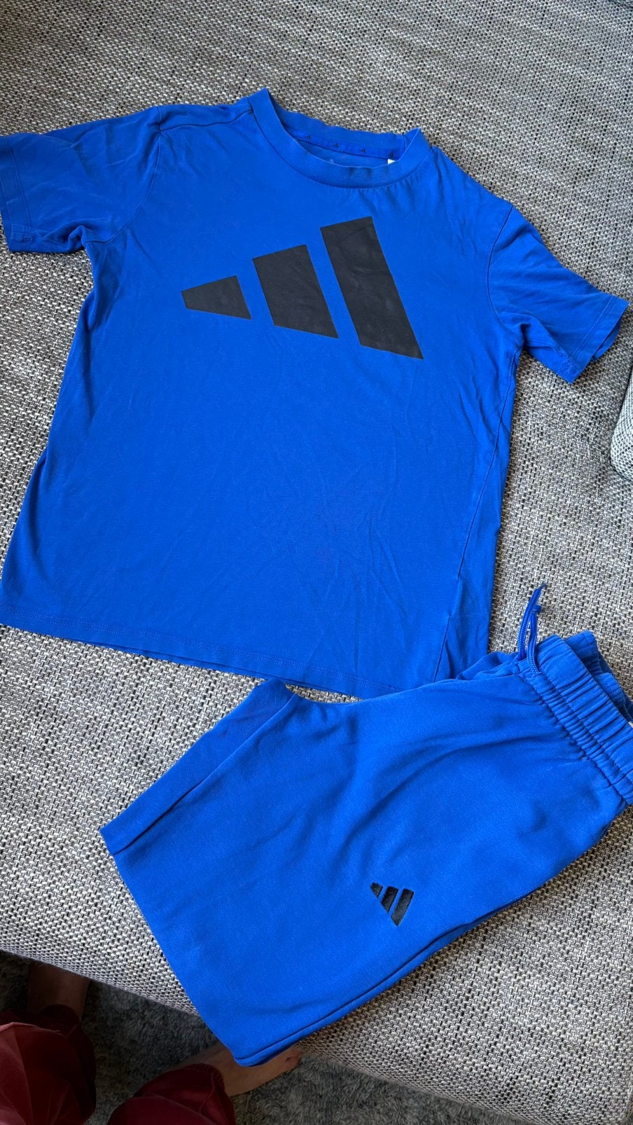 Adidas pak set shirt broek lang kort katoen blauw 164 (158), Ophalen of Verzenden, Gebruikt, Jongen, Sport- of Zwemkleding