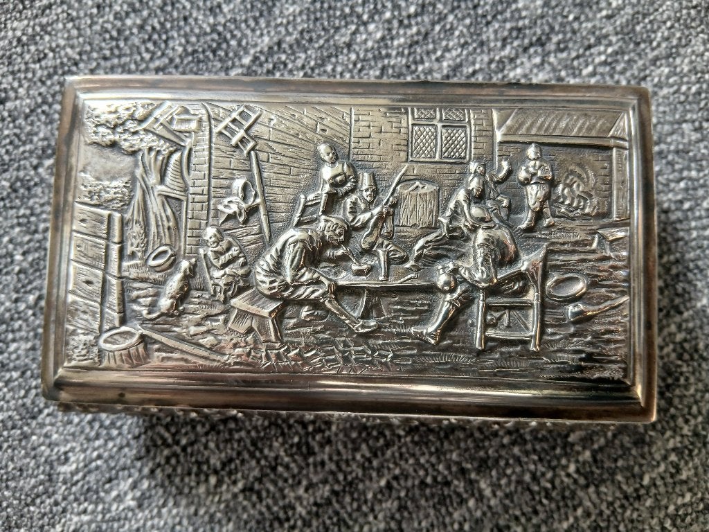 Verzilverd doosje HH90, Ophalen, Zilver