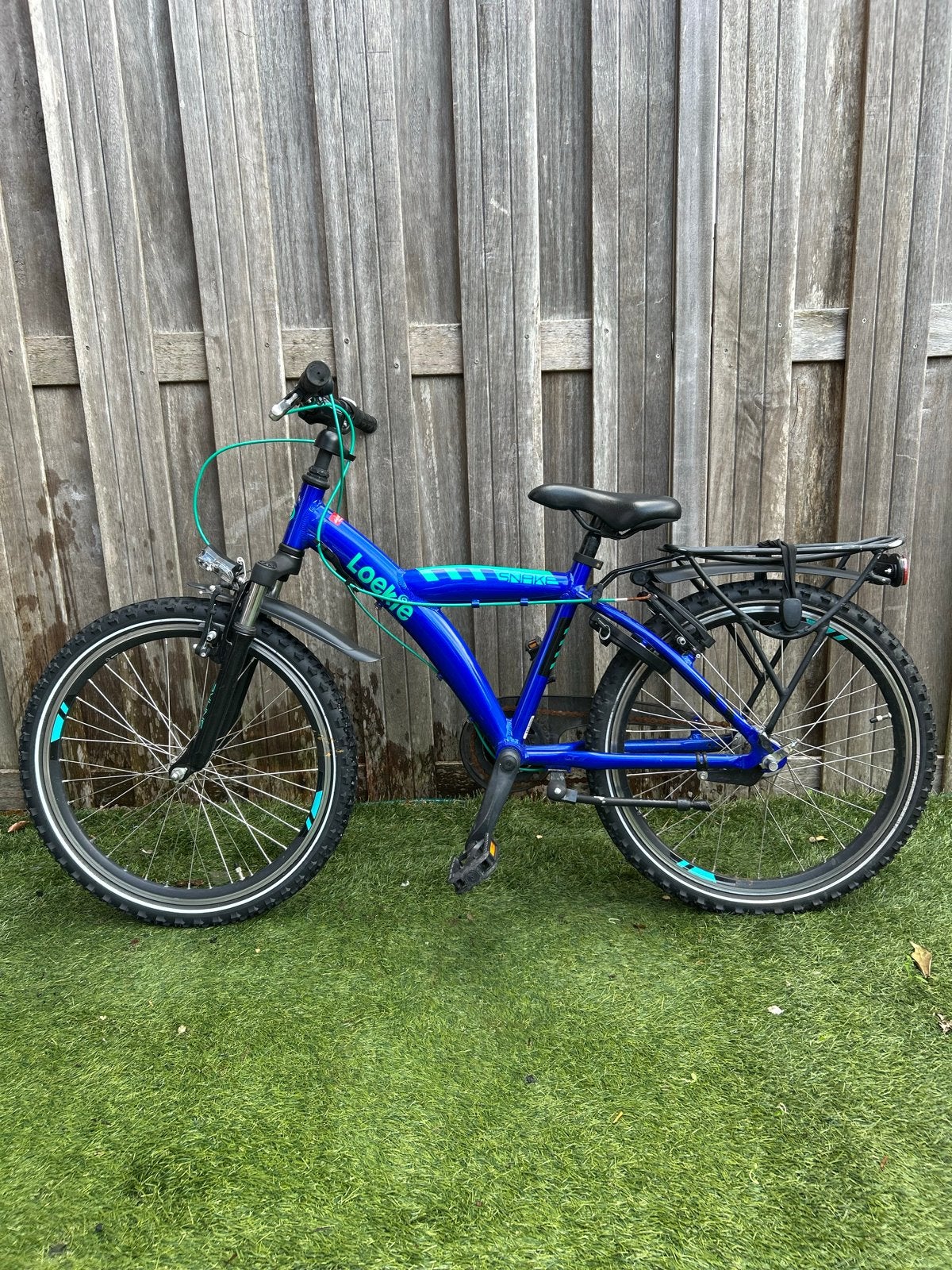 Batavia snacks 20 inch kinderfiets - fel blauw, Fietsen en Brommers, Ophalen, Zo goed als nieuw, Terugtraprem, 20 inch of meer
