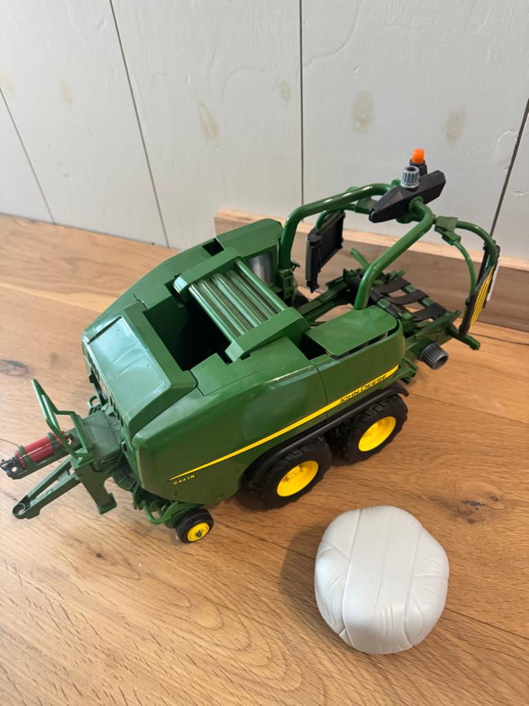 John Deere Tractor met Balenpers Speelgoedset, Ophalen of Verzenden, Zo goed als nieuw