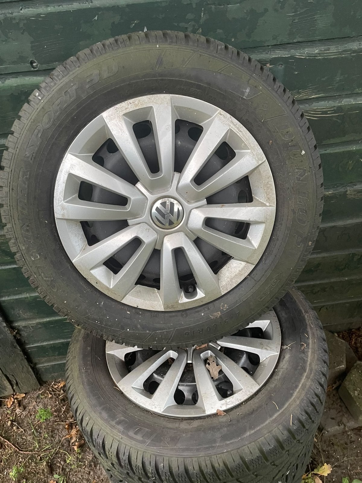 4 stalen velgen met sierdop en banden 215/60 R16, Ophalen, 16 inch, Banden en Velgen, Zomerbanden