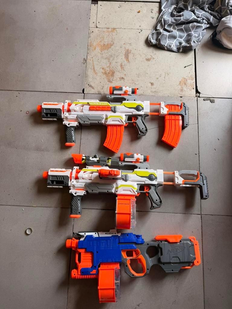 Nerf pistolen, Ophalen, Zo goed als nieuw