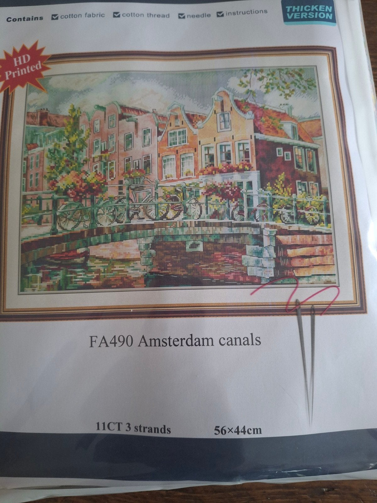 nieuw borduurpakket met voorbedrukt stramien en borduurgaren, Hobby en Vrije tijd, Borduren en Borduurmachines, Ophalen of Verzenden
