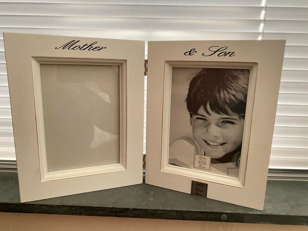 Riviera Maison Fotolijst 'Mother & Son' - Wit Hout, Minder dan 50 cm, Ophalen of Verzenden, Zo goed als nieuw, Minder dan 50 cm