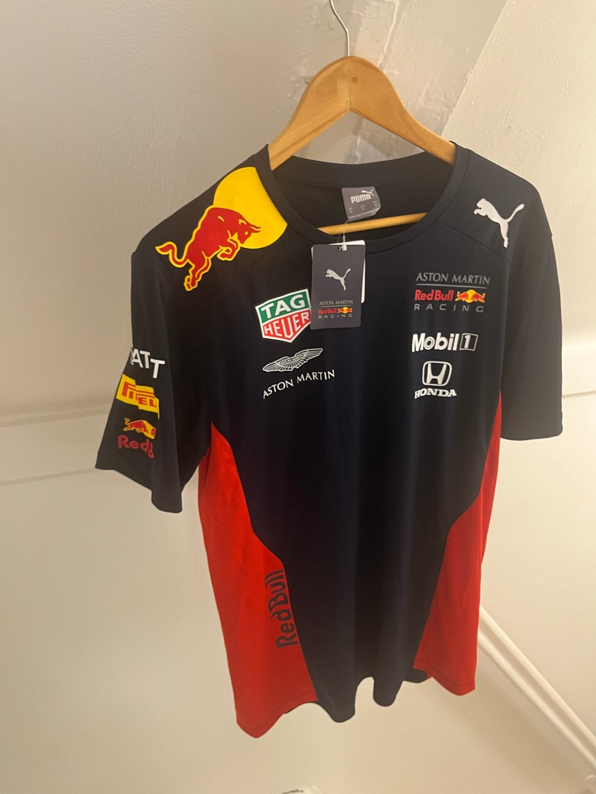 Red Bull Racing Team T-shirt - Maat M - Nieuw met kaartjes, Ophalen of Verzenden, Nieuw, Maat 48/50 (M), Blauw