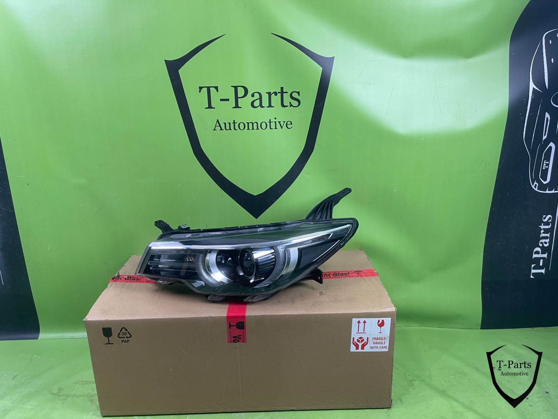 mg zs koplamp links lamp