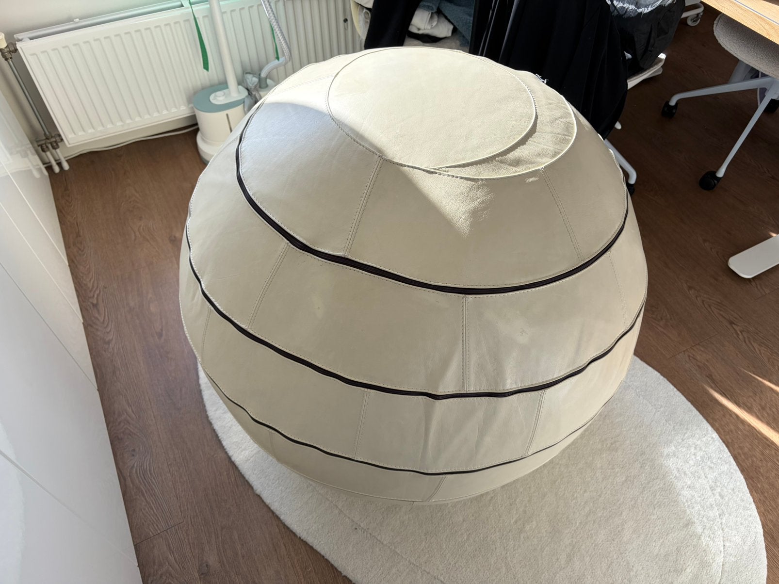 Leolux zitbal vintage, Huis en Inrichting, Ophalen, Gebruikt