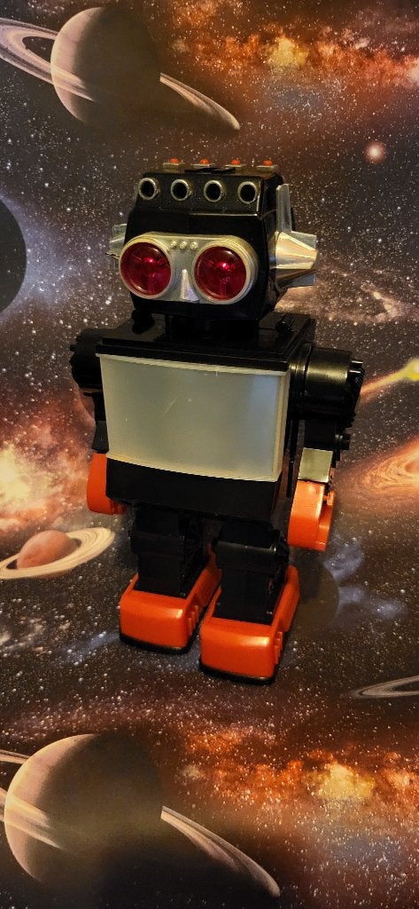 Kamco Saturn  robot uit 1981, Verzenden