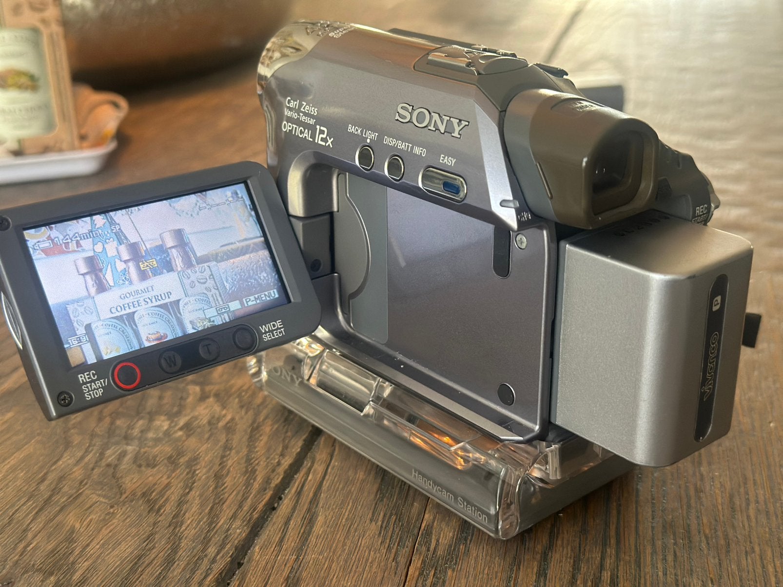 Sony Handycam DCR-HC39E MiniDV, Ophalen of Verzenden, Zo goed als nieuw, Sony, 20x of meer