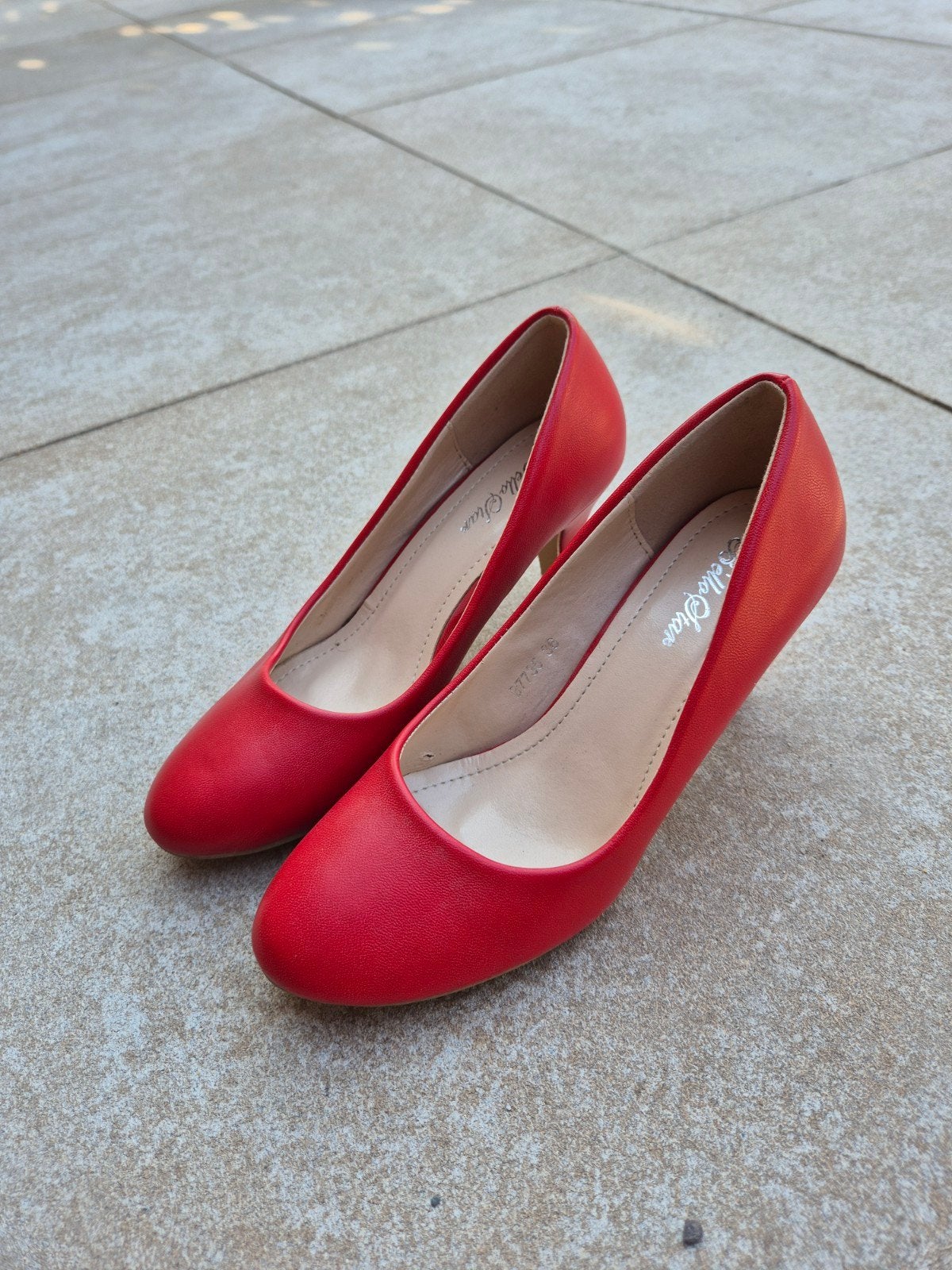 Rode pumps maat 36, Ophalen, Zo goed als nieuw, Rood, Pumps