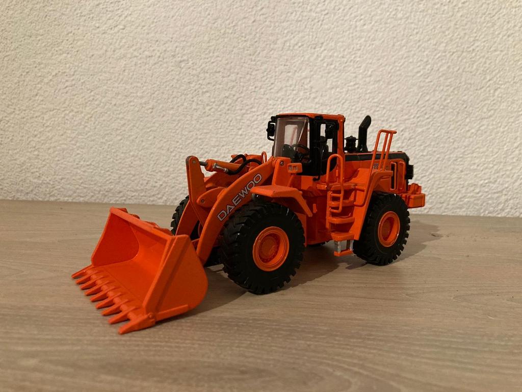 Daewoo wiellader model, Ophalen of Verzenden, Gebruikt, Overige typen, Overige merken