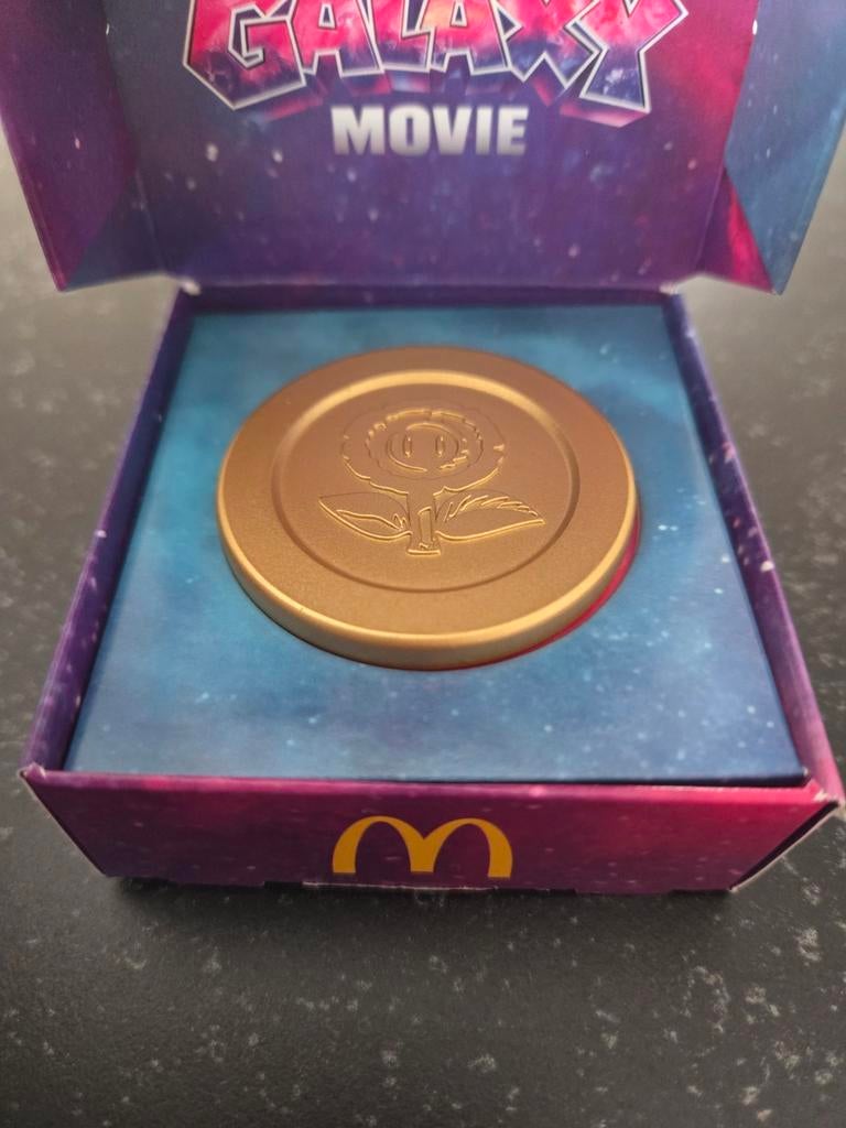 THE SUPER MARIO GALAXY MOVIE COIN, Ophalen of Verzenden