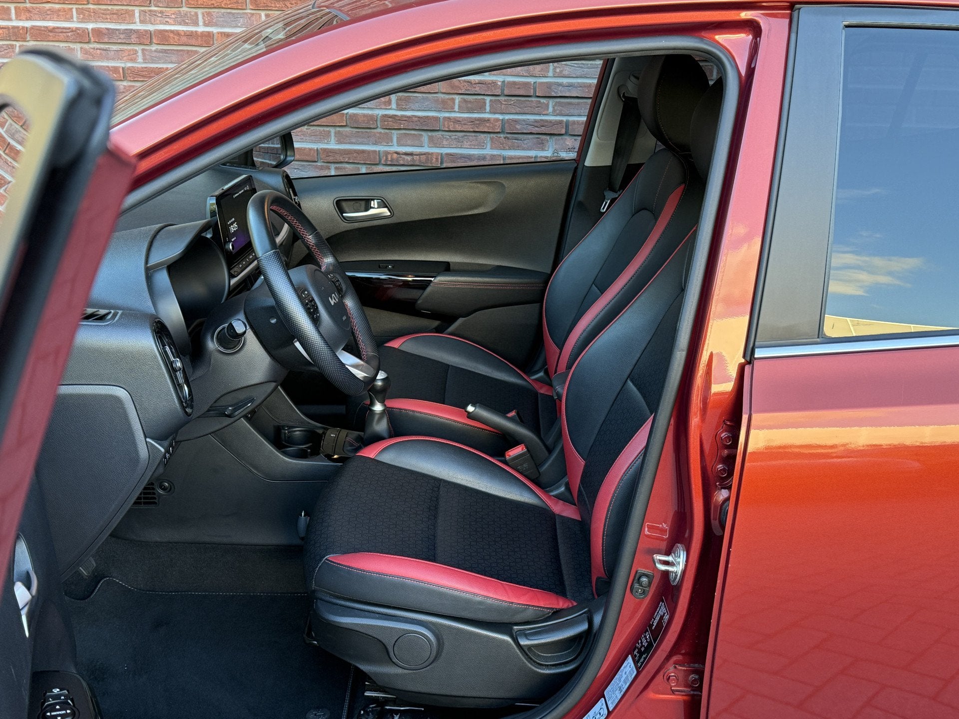 Kia Picanto 1.0 DPi GT-Line 31dkm eerste eigenaar (bj 2021), Auto's, Voorwielaandrijving, Gebruikt, Overige kleuren, 4 stoelen